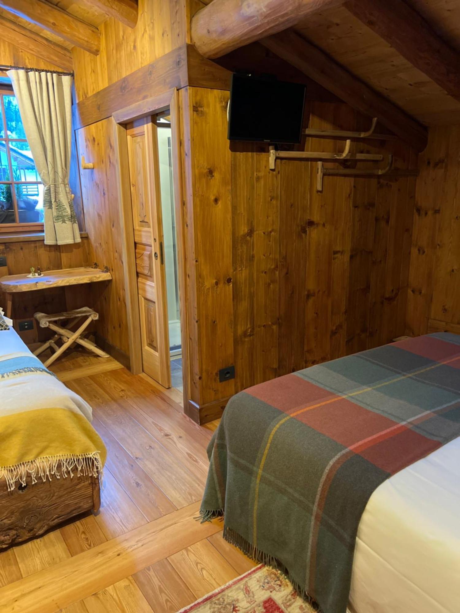 Wongade Hotell Gressoney-la-Trinité Exteriör bild