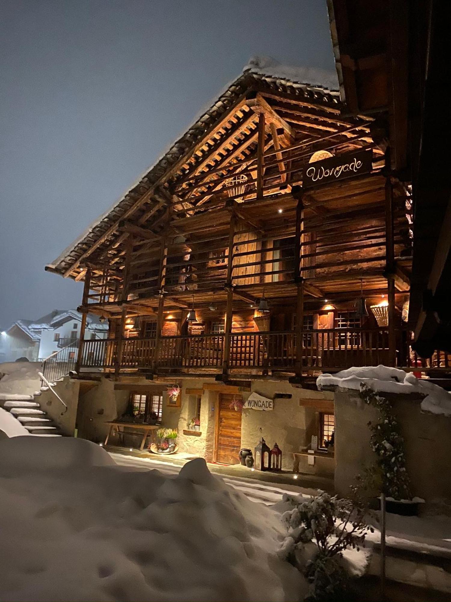 Wongade Hotell Gressoney-la-Trinité Exteriör bild