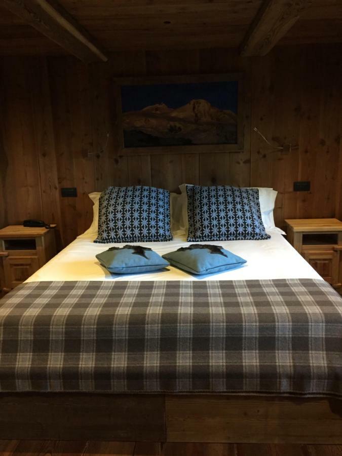 Wongade Hotell Gressoney-la-Trinité Exteriör bild